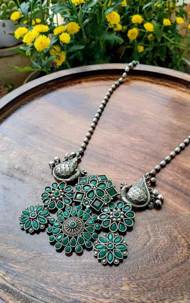 pachhi kundan necklace